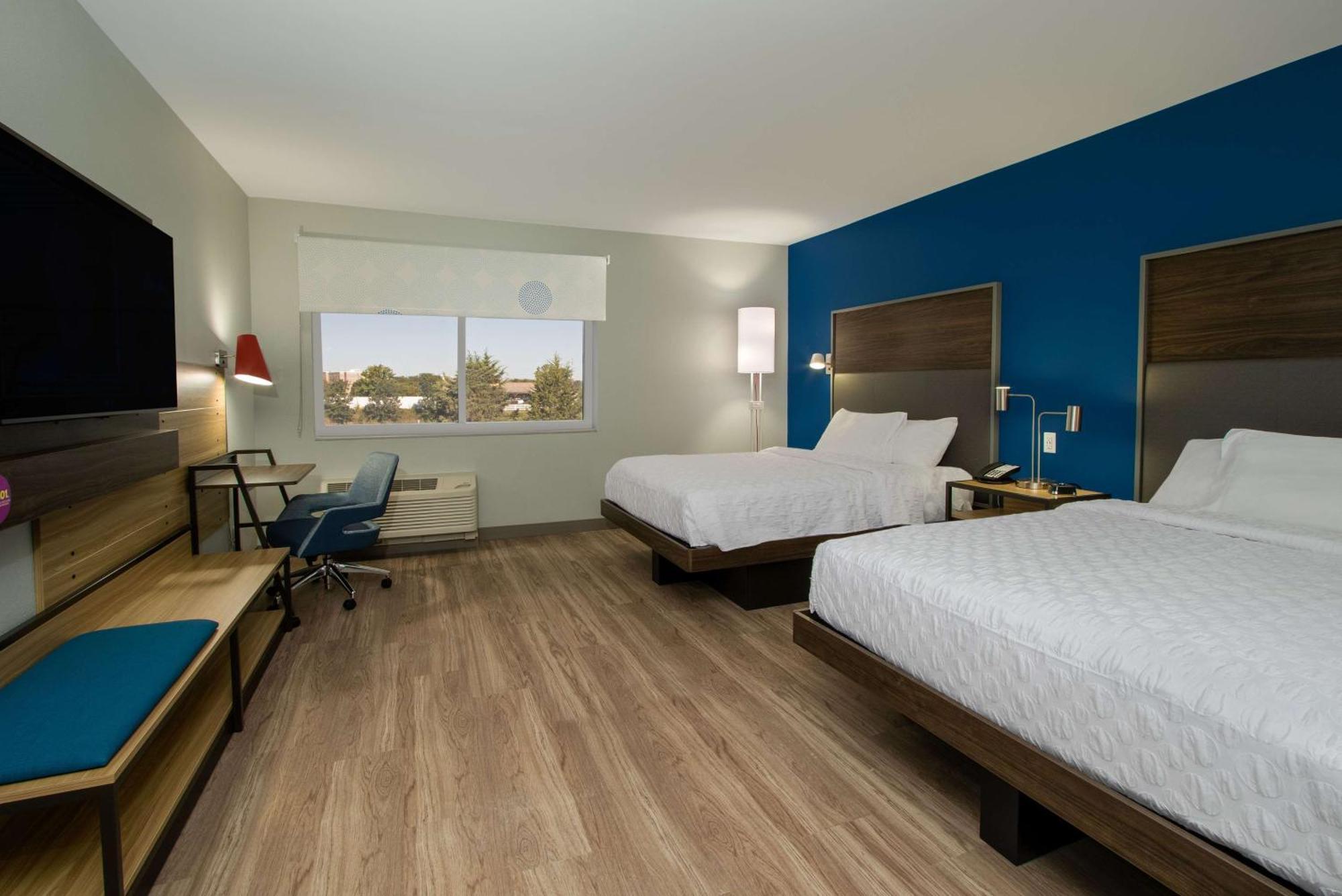 Tru By Hilton Columbus Airport Hotel Екстериор снимка